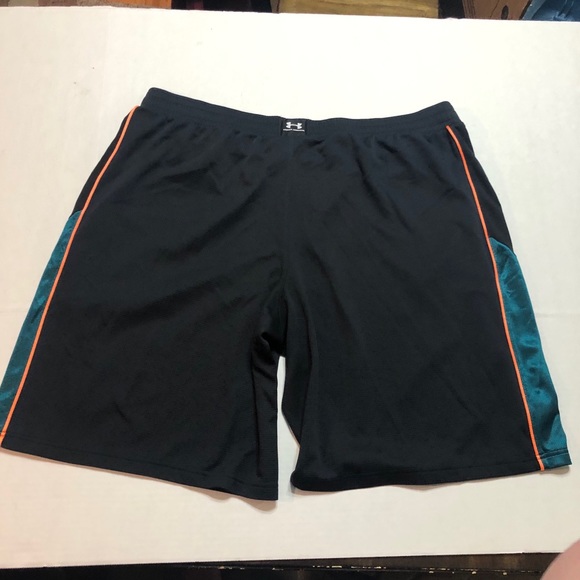 Men’s Under Armour Athletic Shorts 0833 - Picture 6 of 6